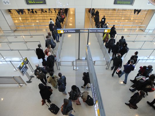 dulles customs